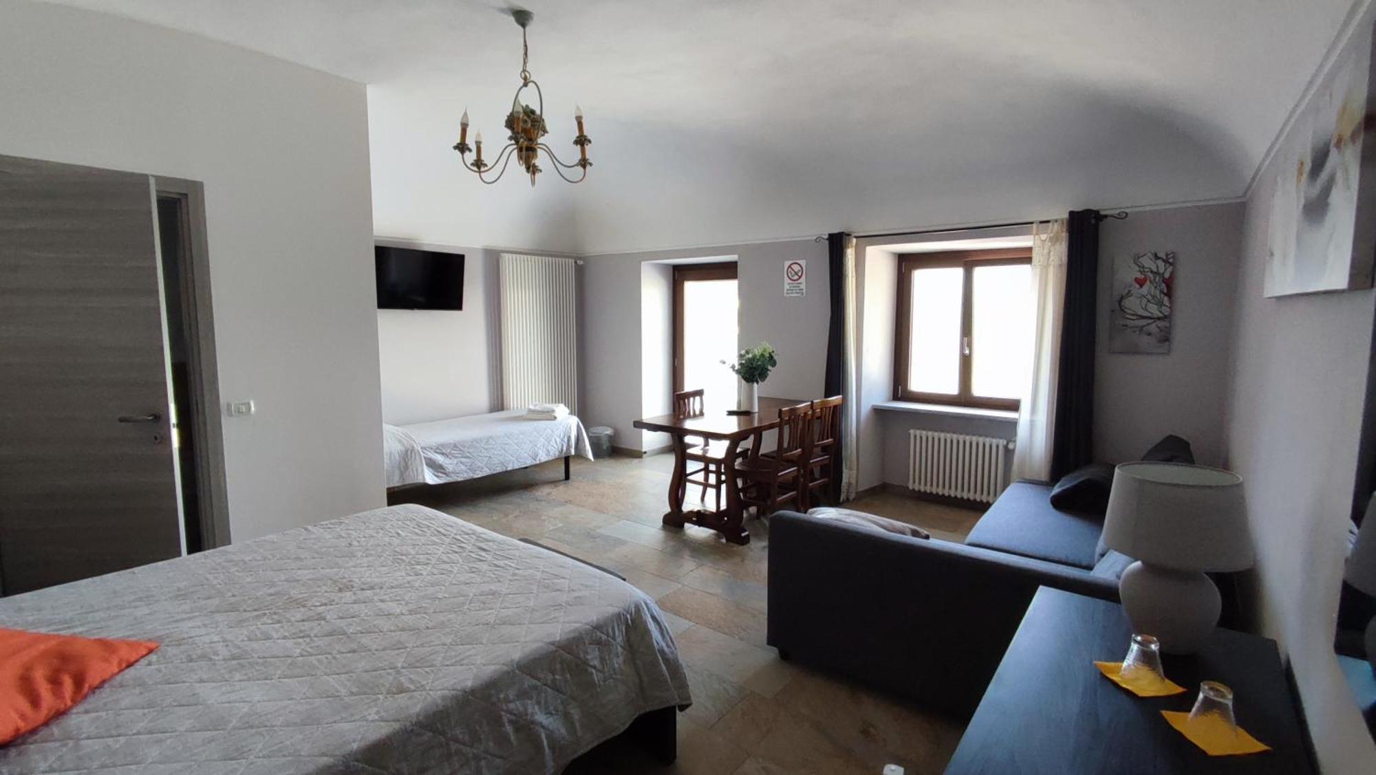Bed and Breakfast Nautica Tarello - Casa Ena Beb Viverone Exterior foto